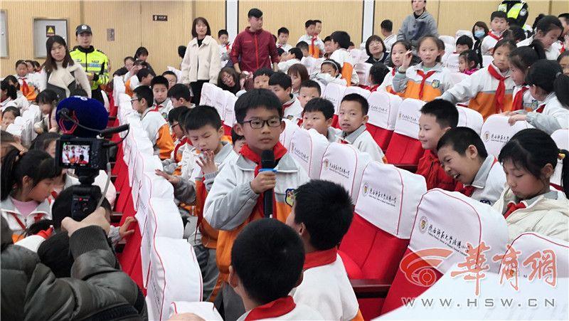 港务区最新动态，任务完成与技能学习指南