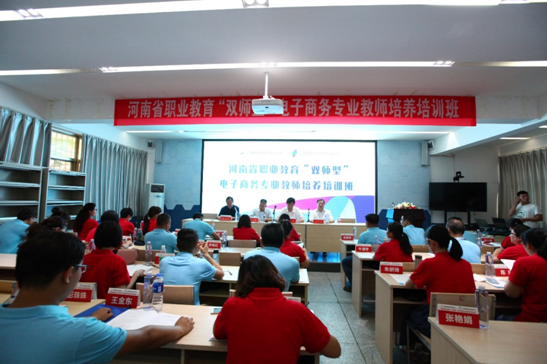 辽化最新招聘信息揭秘，化工行业职业机会探索