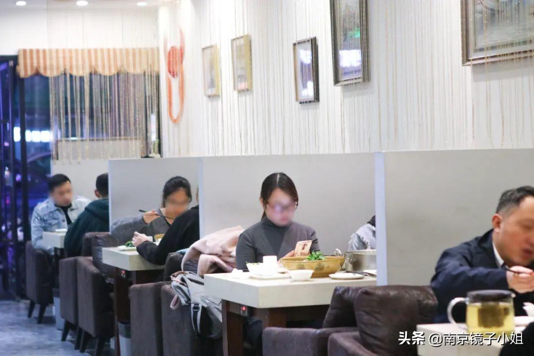 最新食品安全法赔偿与小巷特色小店的独特故事