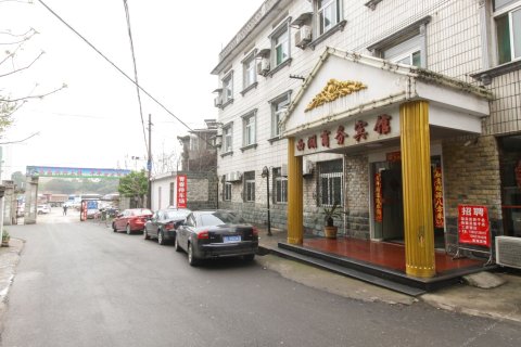 合肥房价最新动态与巷弄深处的特色小店揭秘
