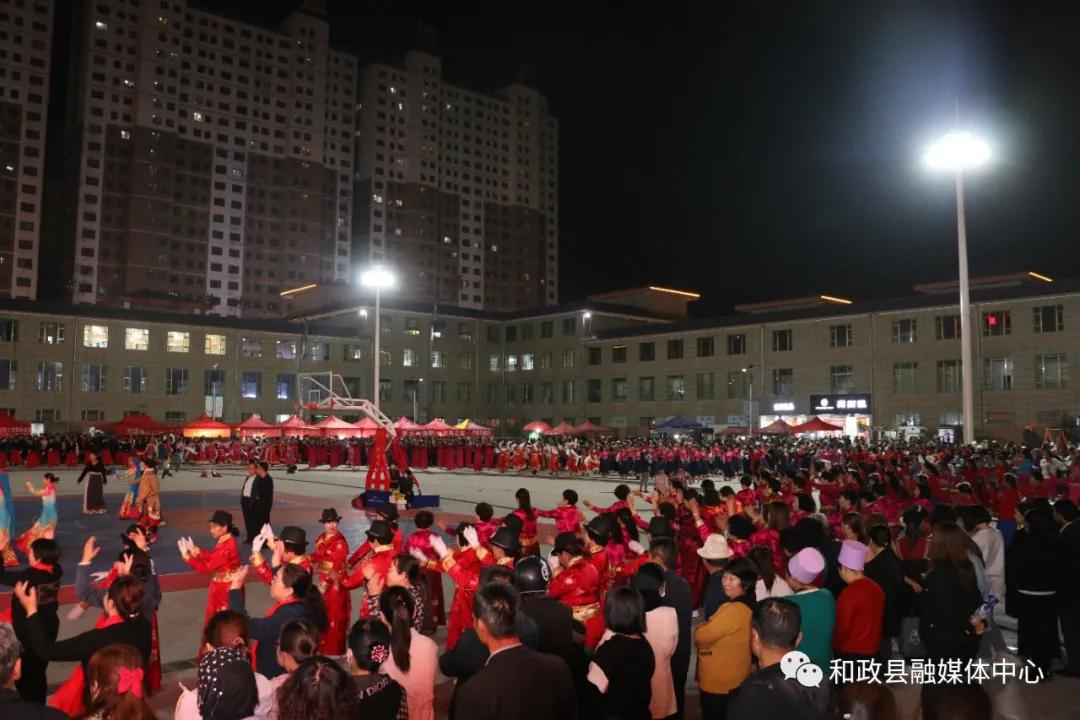 最新锅庄舞教程，一步步学会优雅舞蹈的秘诀