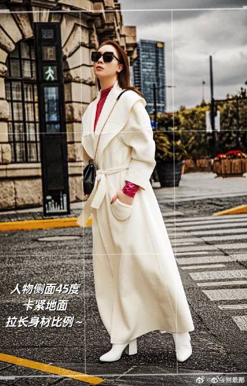 她最新引领时尚潮流，成为风尚新标杆！