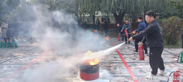 江苏火灾后的重生，自然美景与心灵之旅的交融